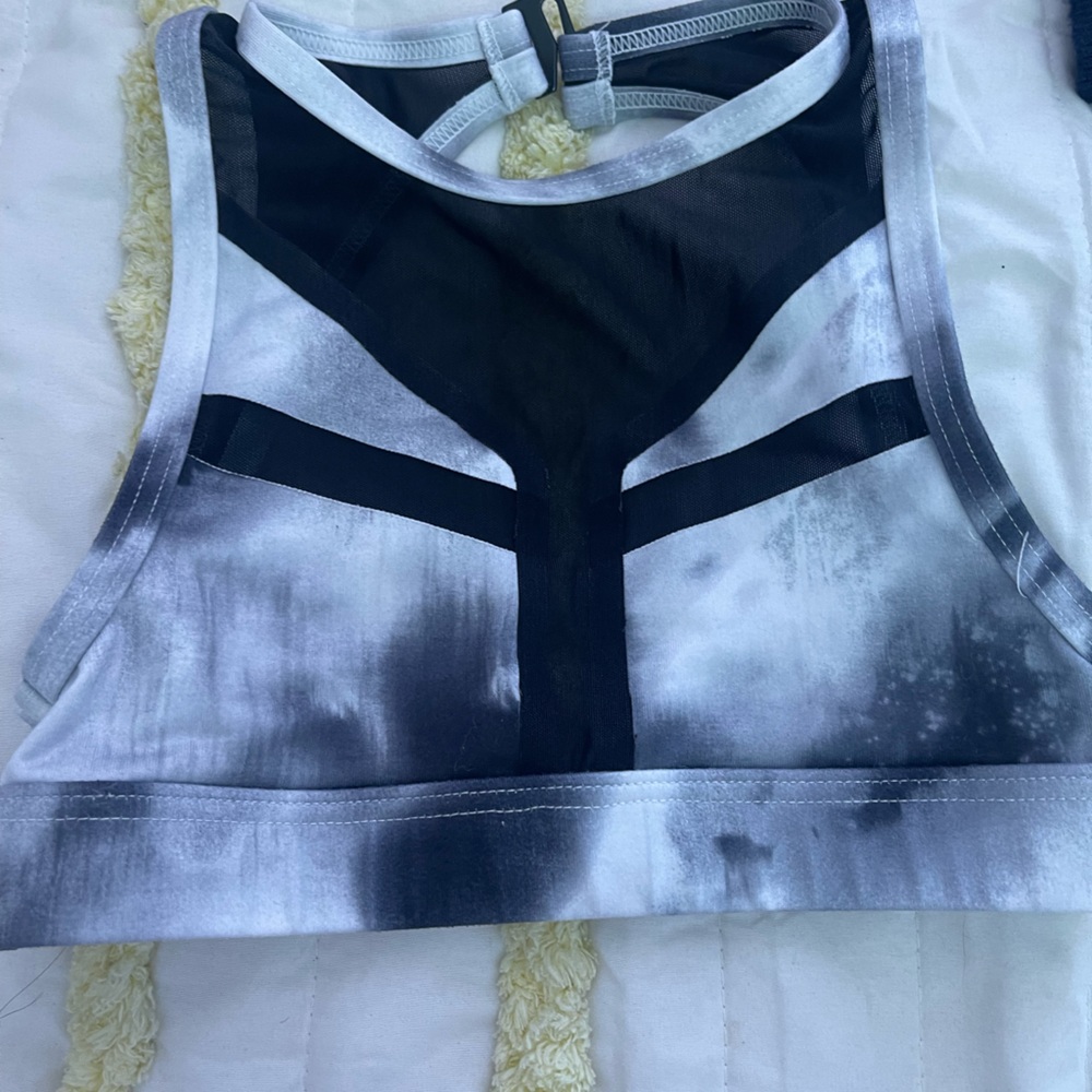 YM Jo and Jax dance top